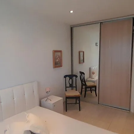 Apartment Przyjemny Blue Mare W Lukecinie *