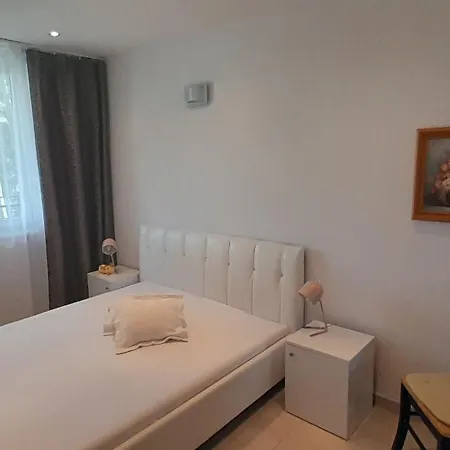 Przyjemny Blue Mare W Lukecinie Apartment *